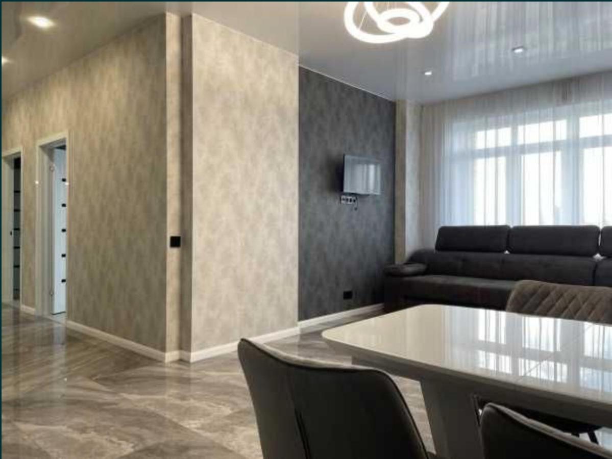 Lux 1-Bedroom Most City Center Area 第聂伯罗彼得罗夫斯克 外观 照片